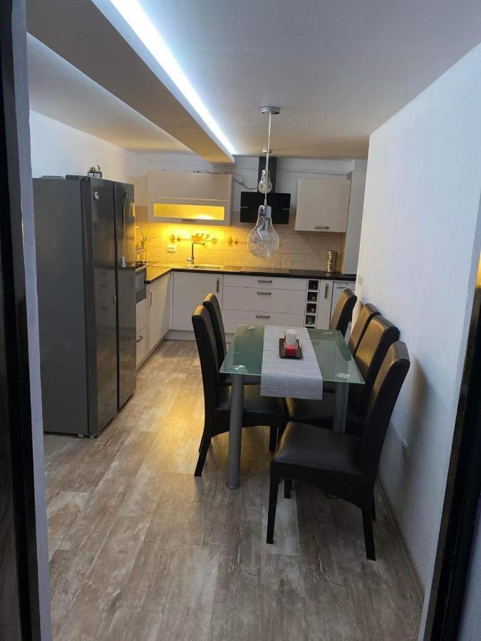 Apartament Ema Bistriţa Exterior foto
